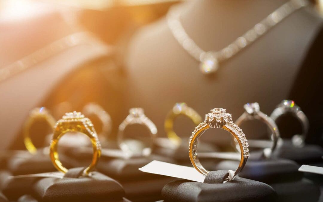 How To Collaborate with Engagement and Wedding Jewelry Clients to Get Photos from Their Photographers